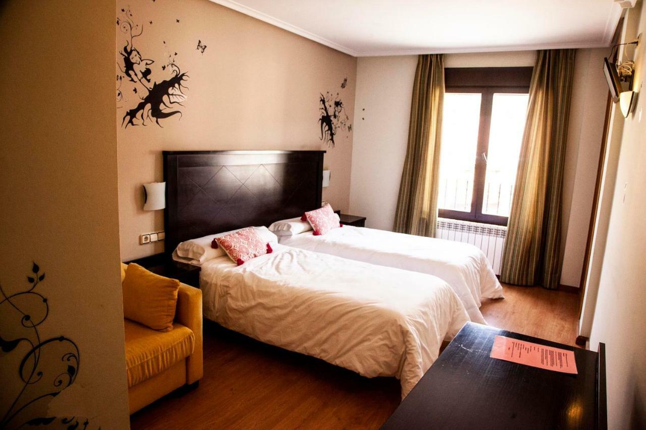 Hotel Rural Camero Viejo Laguna de Cameros Kültér fotó