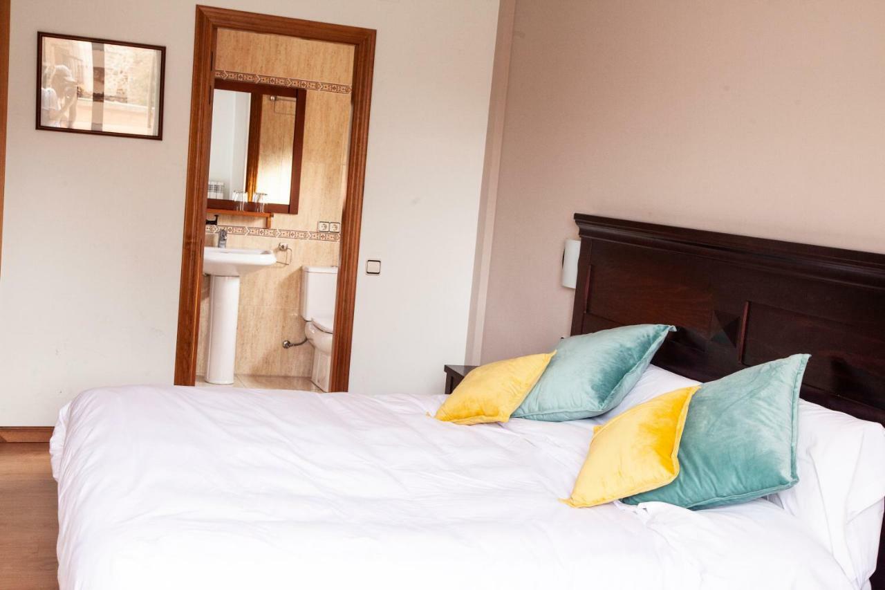 Hotel Rural Camero Viejo Laguna de Cameros Kültér fotó